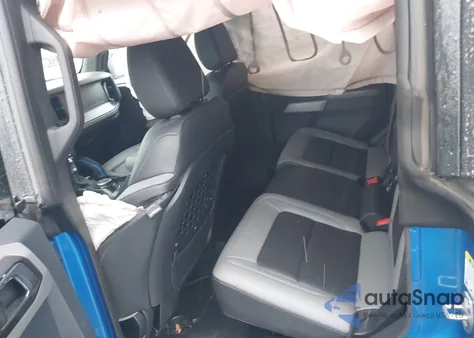 2023 Ford Bronco Black Diamond из США, поврежденный, VIN 1FMDE5BH8PLB71229